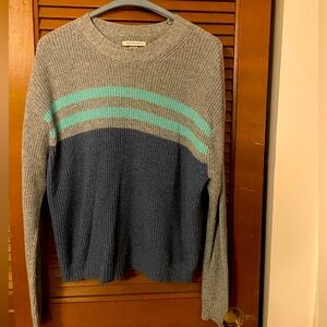 Cute American Eagle light sweater
